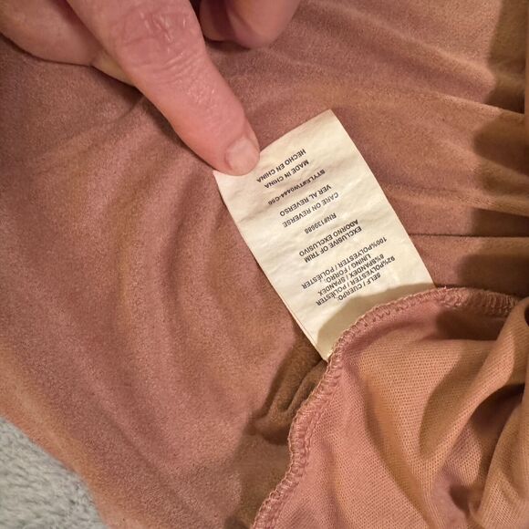 Taylor & Sage Tank Sleeveless Top Sz S Pink microsuede lasercut halter - Picture 4 of 8